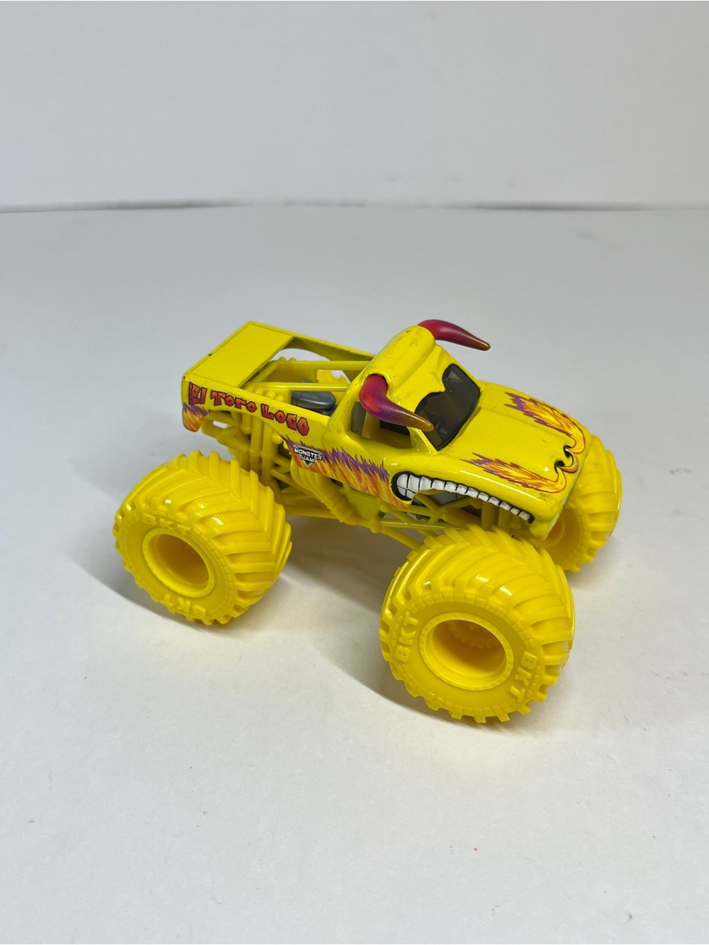 Monster Jam Truck Yellow El Toro Loco 1:64 Loose Toy Bent Axel